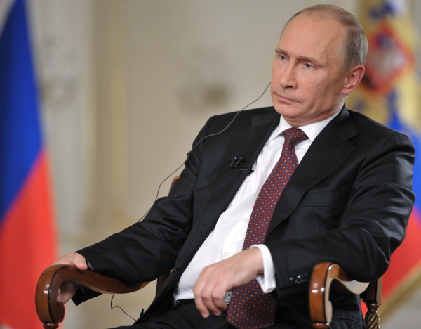 Путин: Россия старается учитывать предложения иностранных инвесторов.